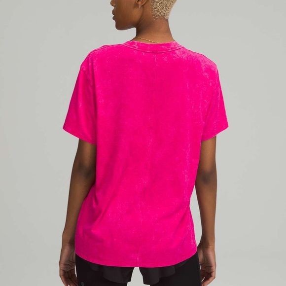 ❤️ Lululemon All Yours Boyfriend Tee Pink Cloud Wash Size 4 NWT - Picture 5 of 9